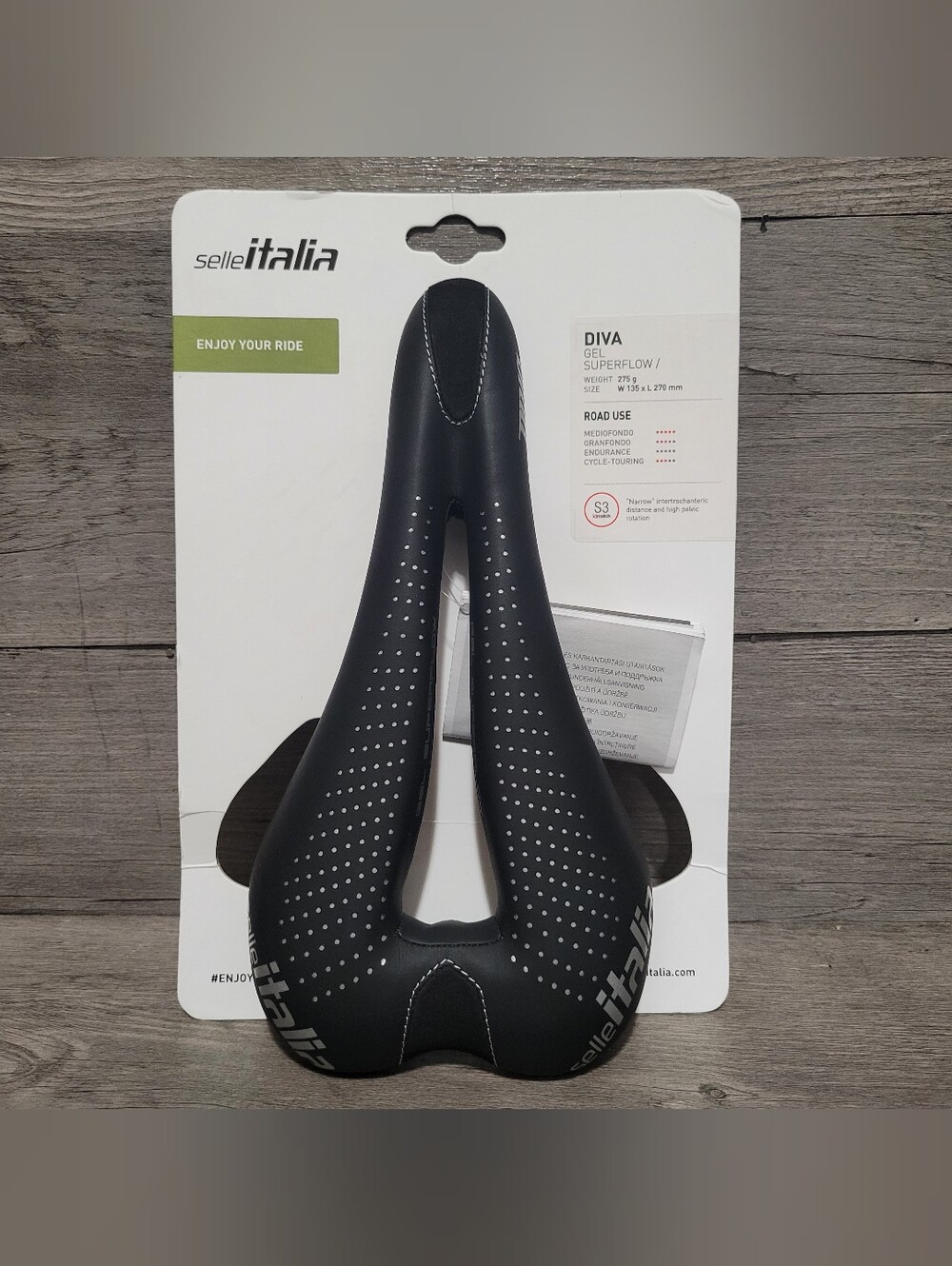 selle italia diva gel superflow s3 seat narrow L 270 x 152mm